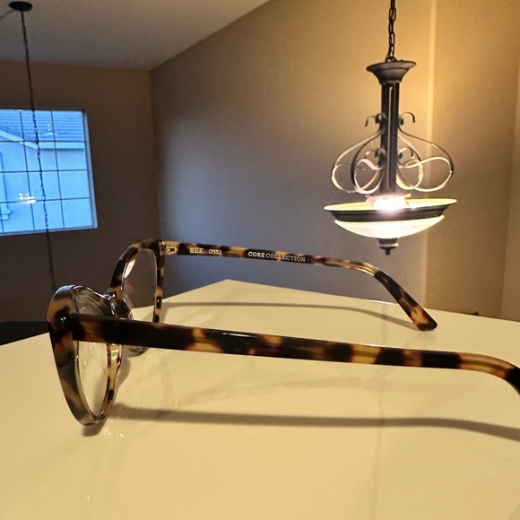 See brand cat eye eyeglasses made in Italy bought at See store in San Francisco - Picture 6 of 7